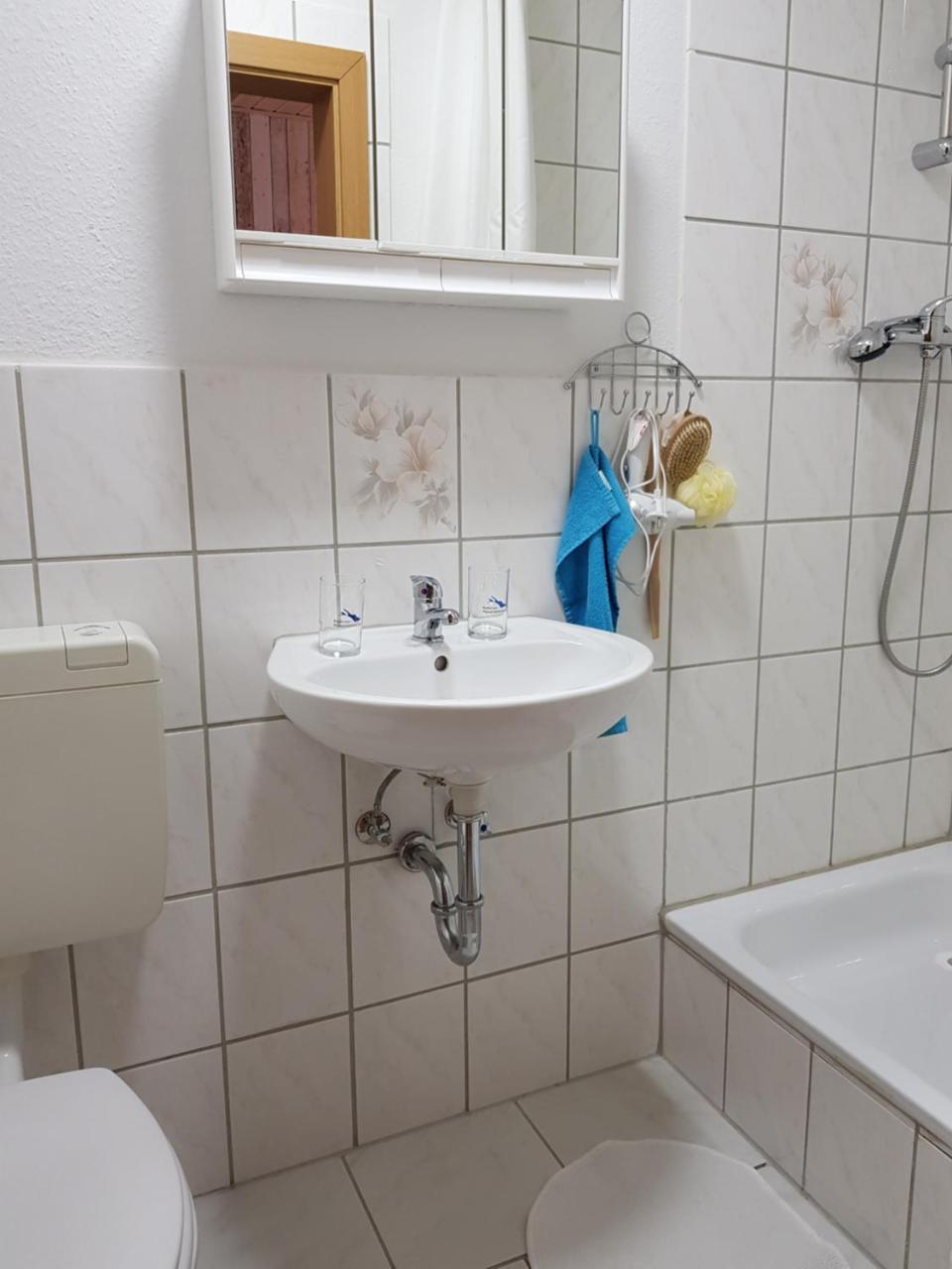 Appartamento Haus Am Sachsenring Hohenstein-Ernstthal Esterno foto