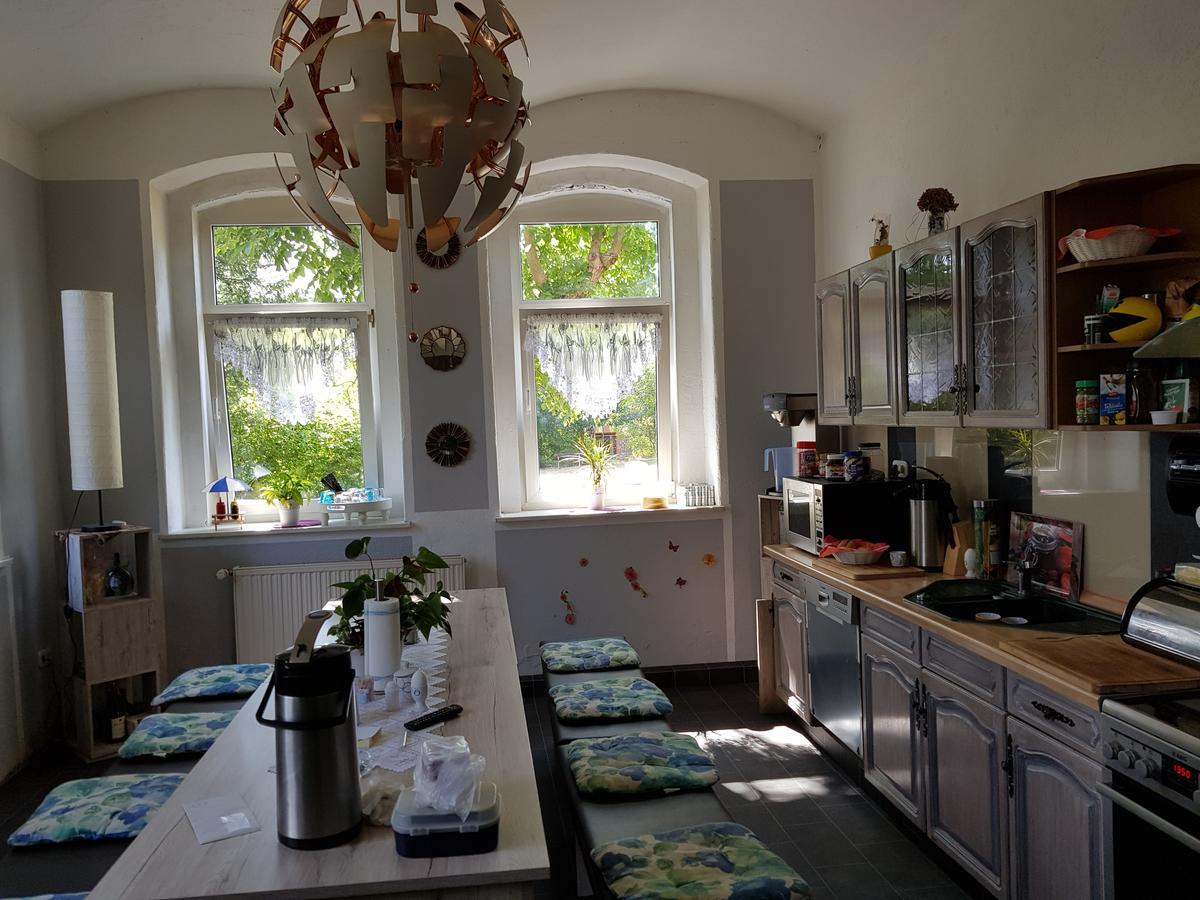 Appartamento Haus Am Sachsenring Hohenstein-Ernstthal Esterno foto